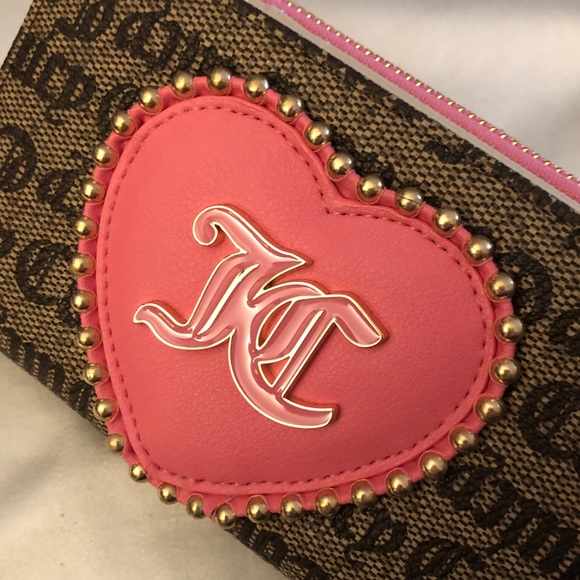 Juicy Couture Taupe Dark Brown Love Never Dies Bifold Wallet Studded Heart NWT - Picture 11 of 16